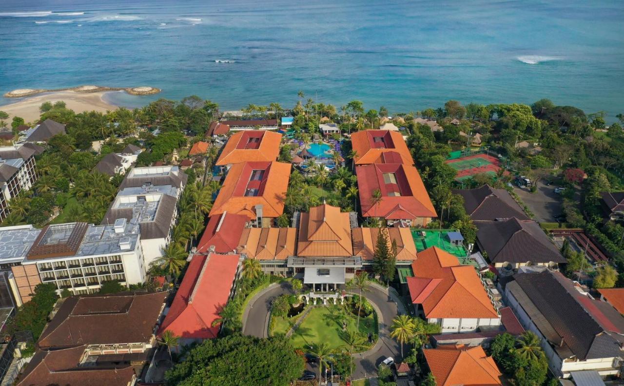 Bali Dynasty Resort Кута Экстерьер фото Aerial view of the resort