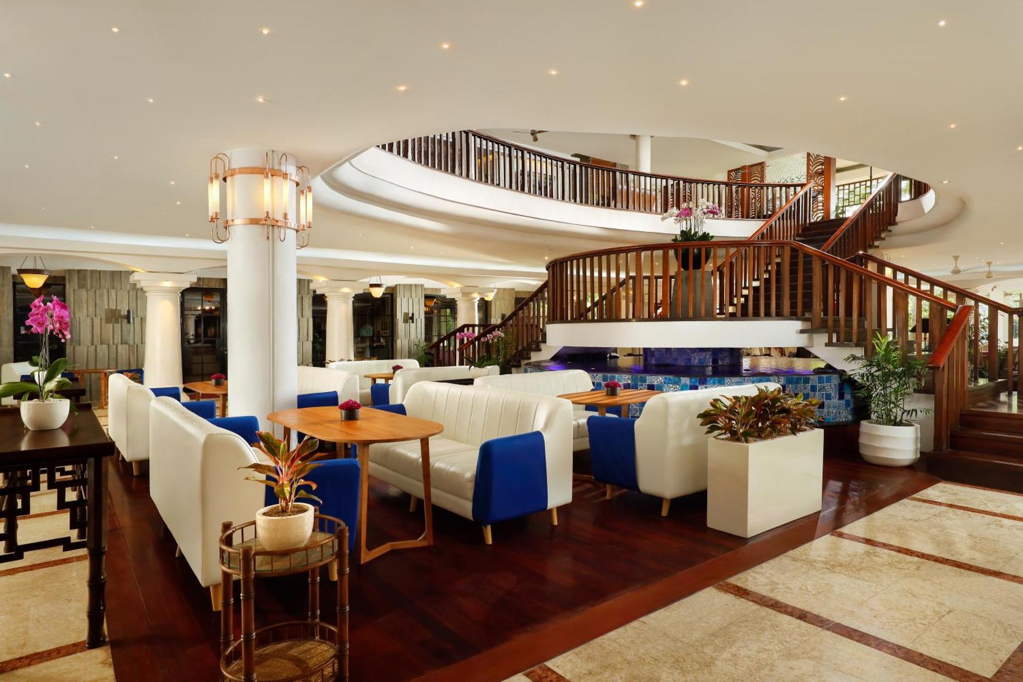 Bali Dynasty Resort Кута Экстерьер фото Lobby