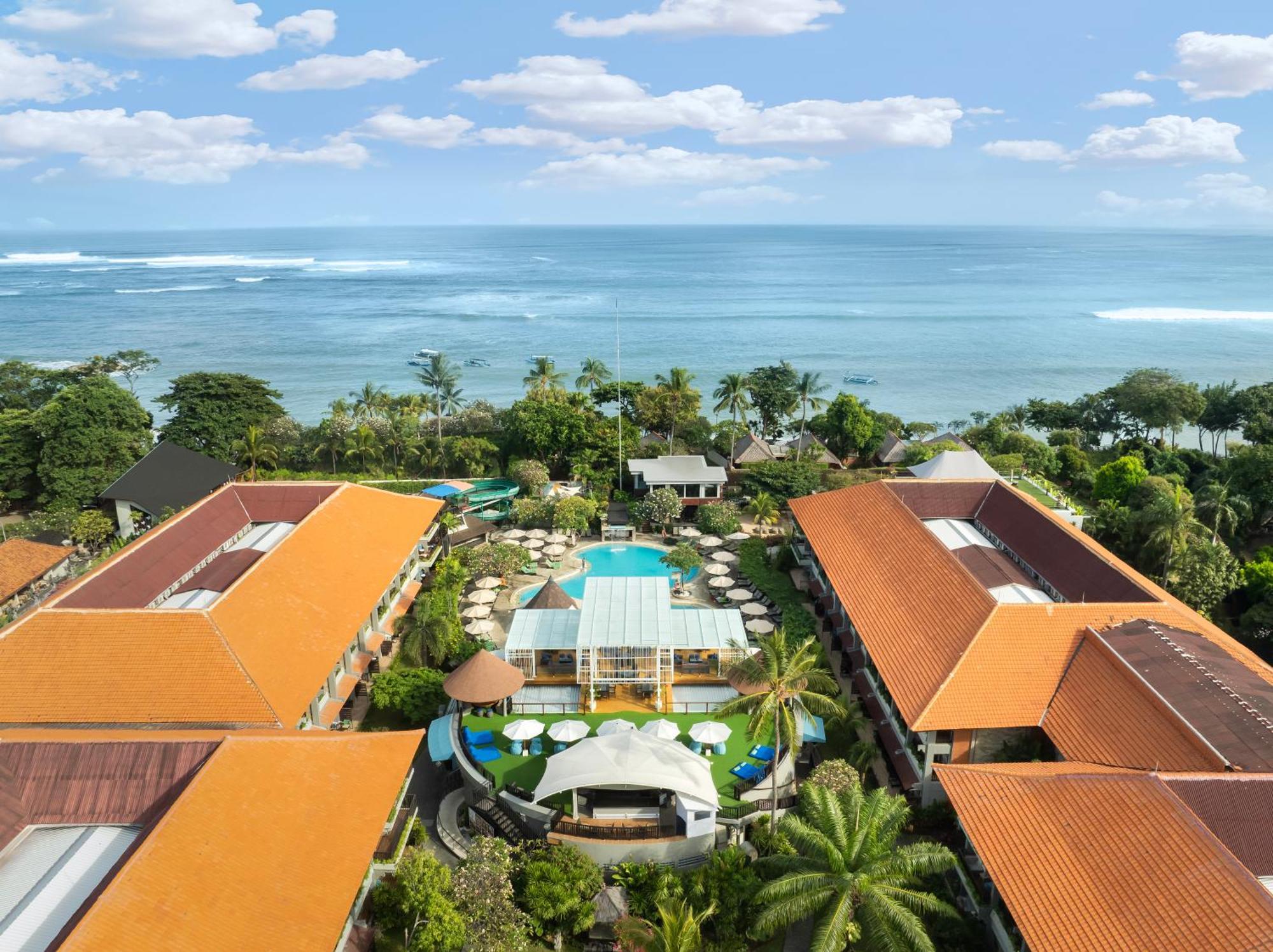 Bali Dynasty Resort Кута Экстерьер фото Aerial view of the resort